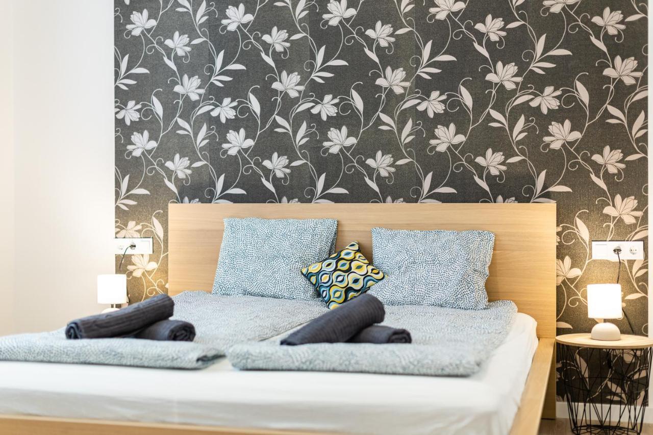 Kmety Deluxe Home With Sauna Будапеща Екстериор снимка